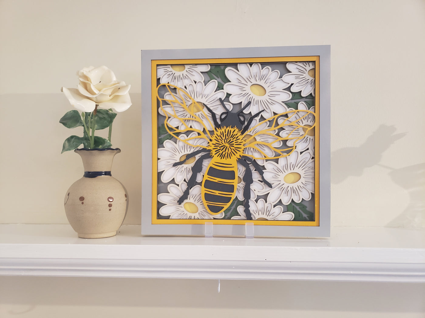 Wood Wall Art-Bumble Bee with Daisies  Multi-Layered